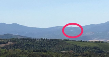 Castel del Piano. Incendio a Montegiovi, elicotteri in azione