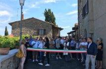 Poggi del Sasso. Inaugurata la “nuova” Piazza Marsala Poggi_del_Sasso_Taglio_nastro_centro_storico_20150526_01