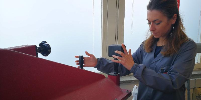 Piancastagnaio_Scuola_di_Pelletteria_01