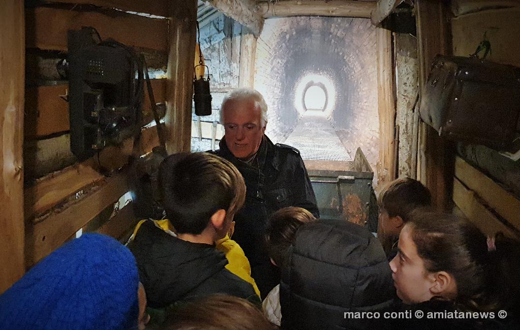 Piancastagnaio_Santa_Barbara_2018_Museo_Minatori_Scuole_20181204_145910