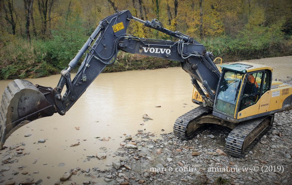 Piancastagnaio_Maltempo_Intervento_Torrente_Senna_20191116_113107