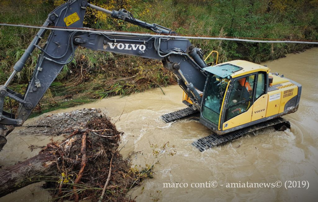 Piancastagnaio_Maltempo_Intervento_Torrente_Senna_20191116_114631
