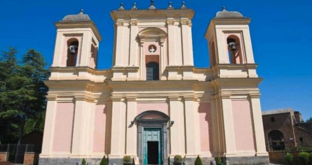 Acquapendente_Basilica_del_Santo_Sepolcro_01