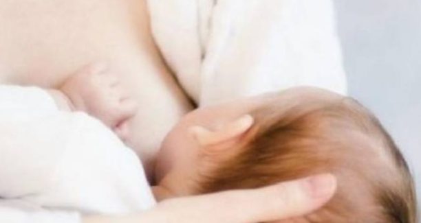 Allattamento_al_seno_03