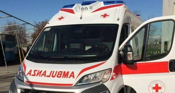 Ambulanza_CRI_BLSD_02