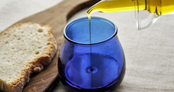 Assaggio_Olio_01