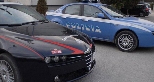 Auto_Carabinieri_Polizia_di_Stato_03