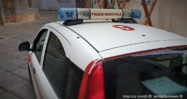 Auto_Polizia_Municipale_Amiata_Val_dOrcia_IMG_20181031_153408