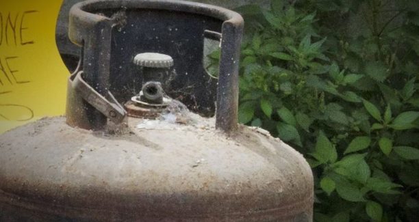 Bombola_gas_abbandonata_01
