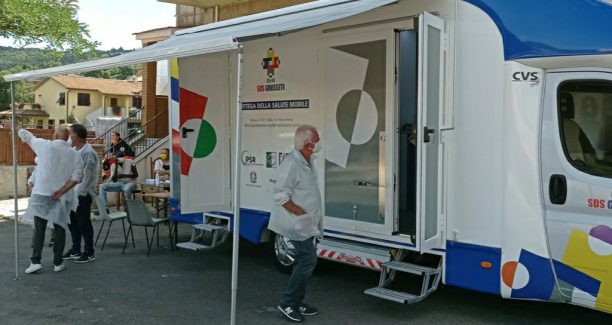 Camper_Botteca_della_Salute_Mobile_01