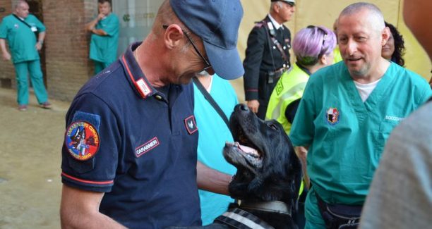 Carabinieri_Unità_Cinofili_Antiesplosivo_01
