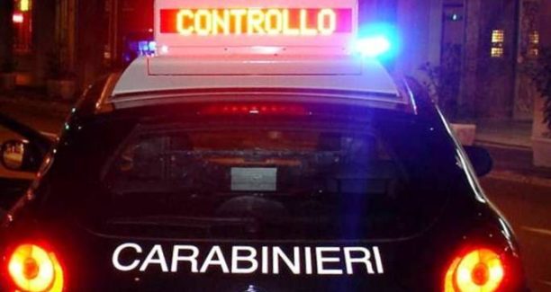 Carabinieri_auto_02