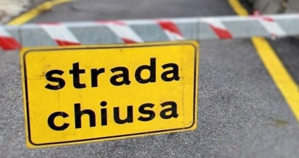 Cartello_Strada_Chiusa_01