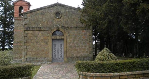 Casone_Pitigliano_Chiesa_San_Paolo_della_Croce