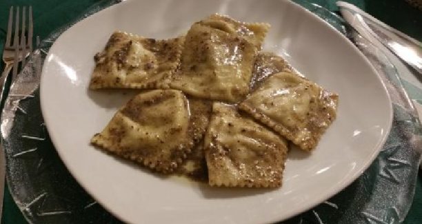 Castell_AzzaraLe_Paicciole_Ravioli_al_tartufo_01