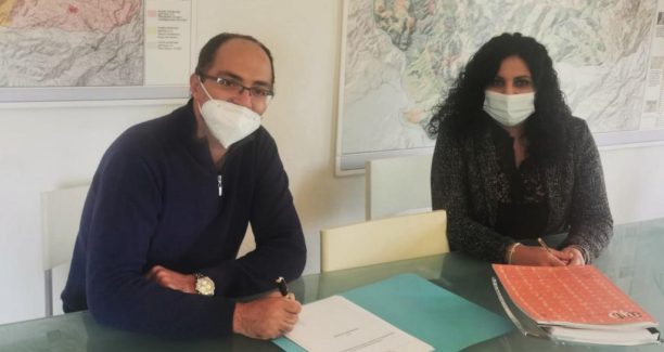 Cinigiano_Architetto_Francesco_Scelzo_e_Sindaco_Romina_Sani_01