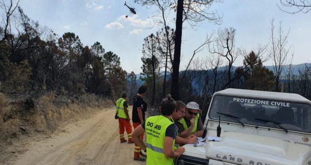 Civitella_Paganico_Incendio_Foto_Squadre_Anincendio_20200810_01
