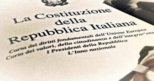 Costituzione_Repubblica_Italiana_00