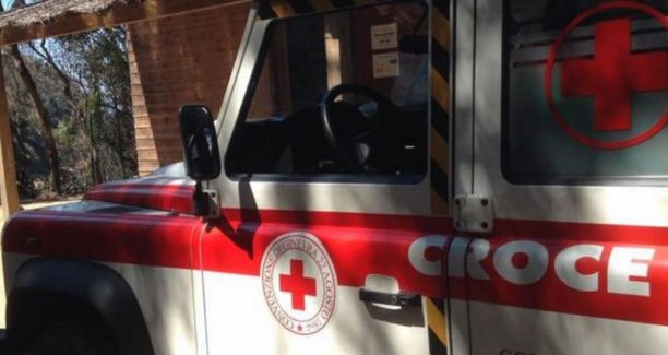 Croce_Rossa_Italiana_Jeep_01