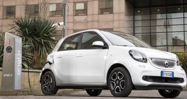 ENEL_X_Colonnina_ricarica_03