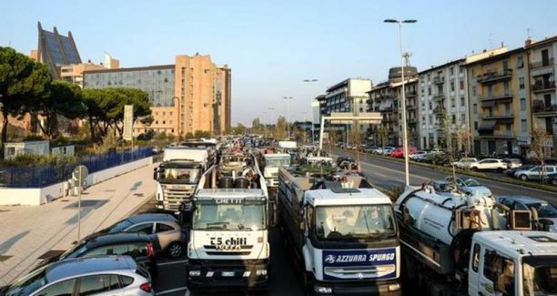 Firenze_Protesta_Autospurgo_20181015_Foto_Antonio_Cabras_New_Press_Photo_01