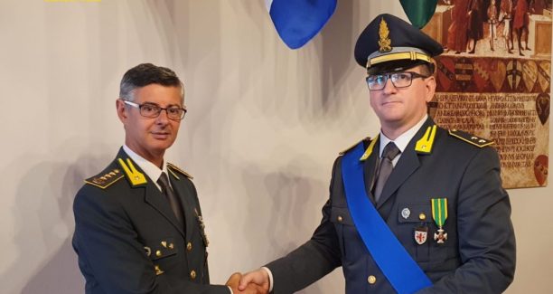 GdF_Magg_Giorgio_Lo_Faro_e_Ten_Michele_De_Nicola_01
