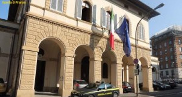 Guardia-di-Finanza-Siena_Comando-Provinciale-300x225