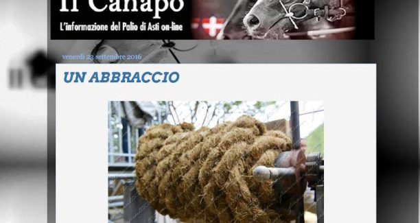 il_canapo_un_abbraccio