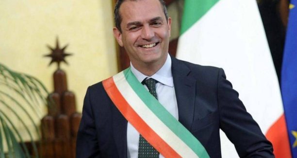 Luigi_De_Magistris_01