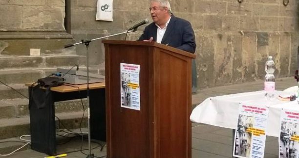 Paolo Rappuoli durante uno dei suoi interventi (foto Marco Conti - Amiatanews)