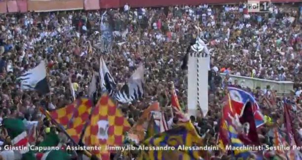 Fermo immagine dalla diretta RAI 1