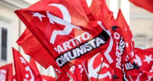 Partito_Comunista_Bandiere_01