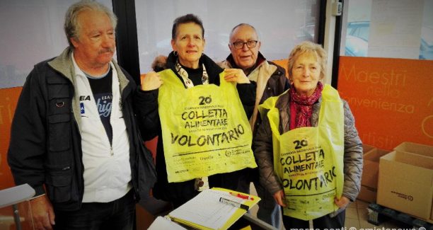 Piancasatagnaio_Colletta_Alimentare_2016_IMG_20161126_091458