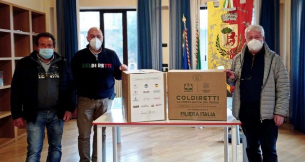 Piancastagnaio_Coldiretti_Consegna_Derrate_Alimentari_Cerone_Magi_Rosi_20210413_01