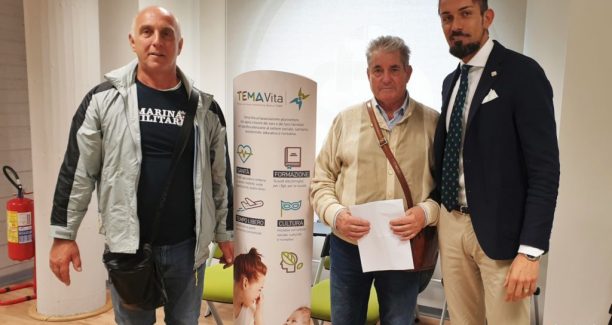 Piancastagnaio_Consegna_Contributo_Circolo_Casa_Corto_AISLA_Siena_20191003_20191003_114600