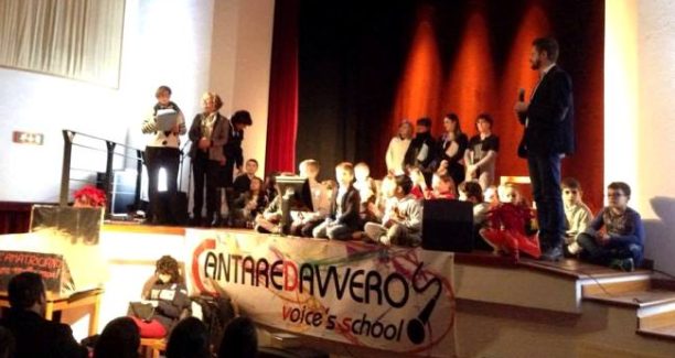 piancastagnaio_favoliamo_verso_il_natale_2016_premiazione_inventa_una_fiaba_01_20170108