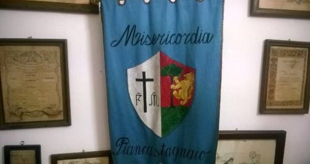 Piancastagnaio_Misericordia_Confalone_01