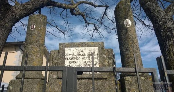 Piancastagnaio_Monumento_Guerrin_Stolzi_WP_20160304_019