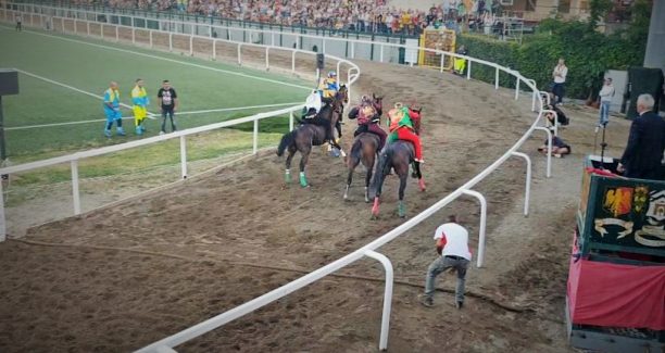 Piancastagnaio_Palio_2019_Corsa_20190818_01_12