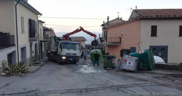 Piancastagnaio_incidente_camion_rifiuti_IMG_20180105_164104