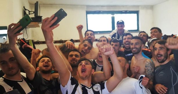 Pianese_esultanza_calciatori_20190505_01