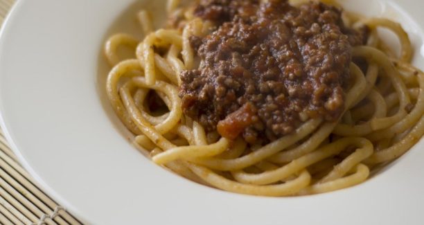 Pici_with_ragù_(8524965788)