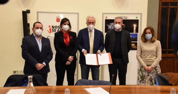 Presidente_Eugenio_Giani_Alessandra_Nardini_Firma_Protocollo_Centri_Impiego_20201104_01