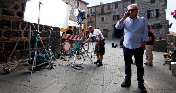 Radicofani_Mare_di_grano_Fabrizio_Guarducci_riprese_2016_01