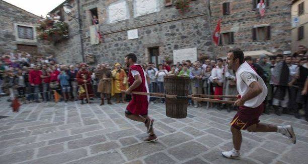 radicofani_palio_del_bigonzo_02