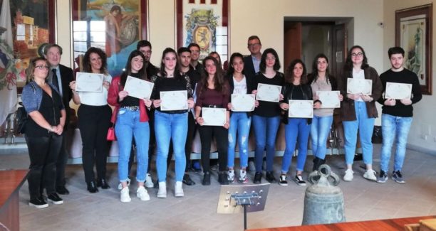 Santa_Fiora_Attestati_Borse_Studio_Alunni_Meritevoli_Scuola_Superiore_20190928_01