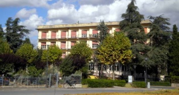 Sarteano_Casa_di_eiposo_01