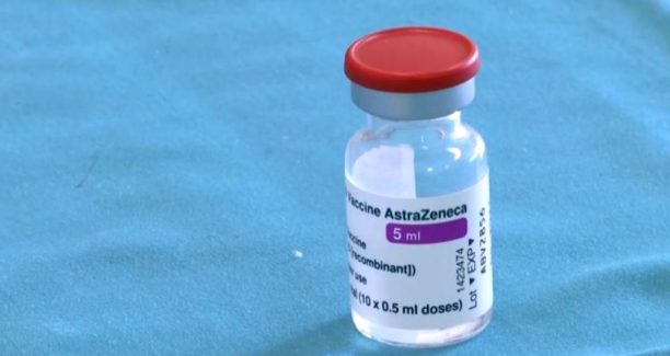 Vaccino_AstraZeneca_10