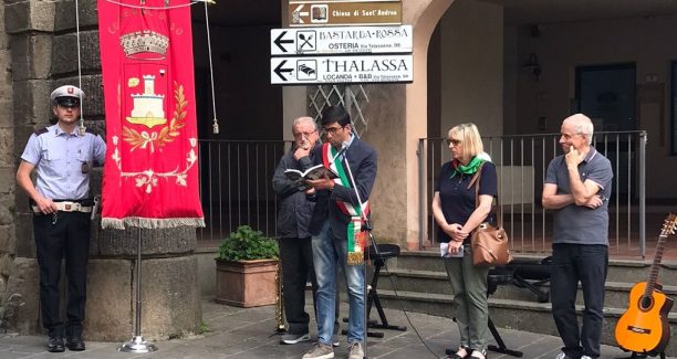 cerimonia bomdardamento arcidosso