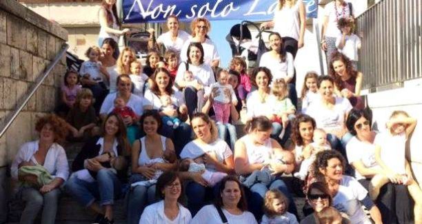 flashmob_poggibonsi_mamme_nonsololatte